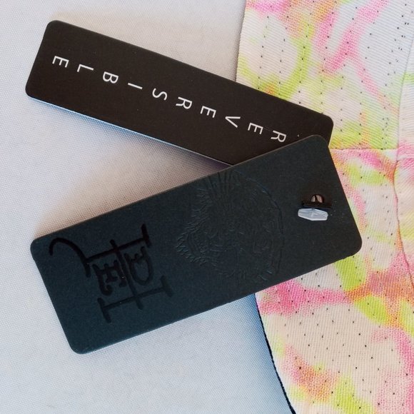 Ed Hardy Tie Dye/black Reversible bucket hat NWT one size fits most - Picture 4 of 6